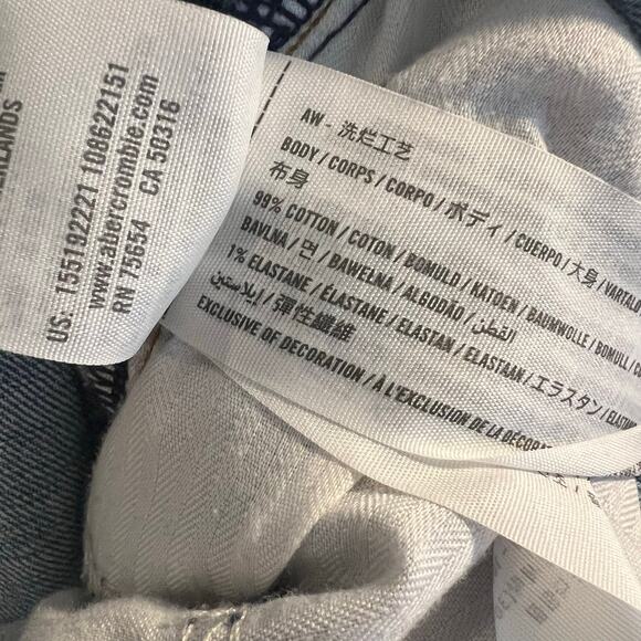 Abercrombie & Fitch The 90s Slim Straight Ultra High Rise Jeans Size 28 / 6L - Picture 5 of 9